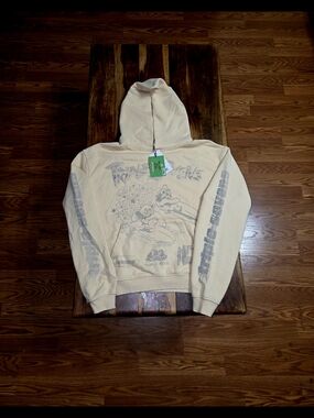 Triple 7's Beige Graphic Hoodie with Gray Print